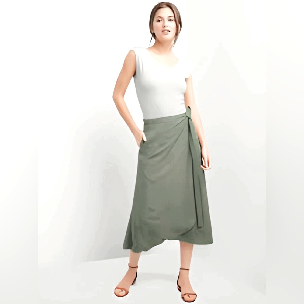 H&M Wrap Skirt sz 4